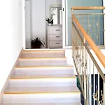 House Silvana - With Garden View Διαμέρισμα *
