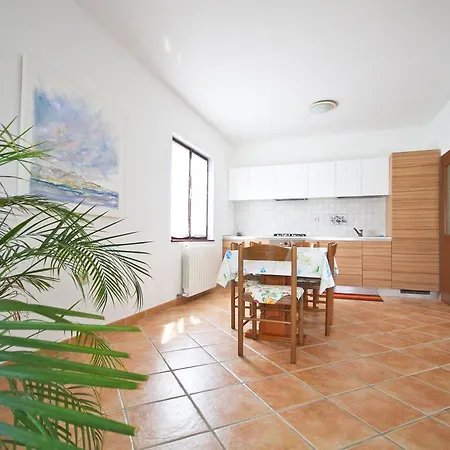 Lejlighed House Silvana - With Garden View *